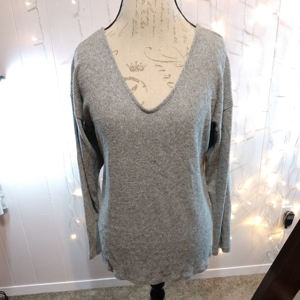 BOGO Heart & Hips Soft Gray Sweater